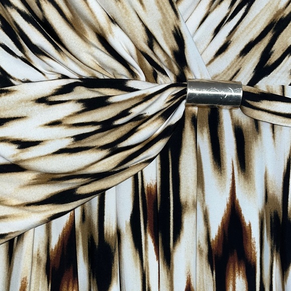 Roz & Ali Sheath Faux Wrap Dress Animal Print Lined Polyester Zip Knee Length 10 - Picture 3 of 10